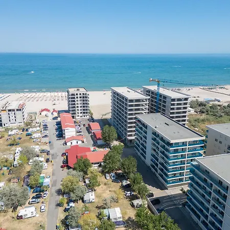 Marina Surf Breeze
